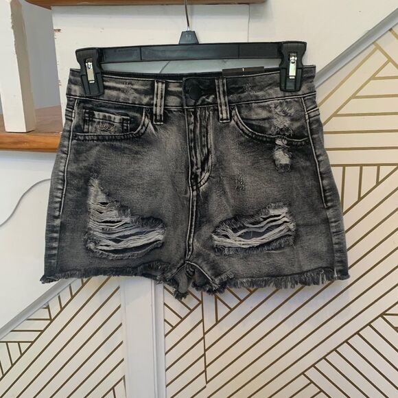 Fashion Nova Get Up Stand Up High Rise Shorts - Picture 4 of 7